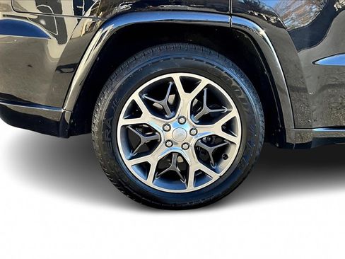 Used 2019 Jeep Grand Cherokee Overland image 35