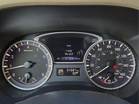 Used 2020 INFINITI QX60 Luxe w/ Essential Package FWD image 23