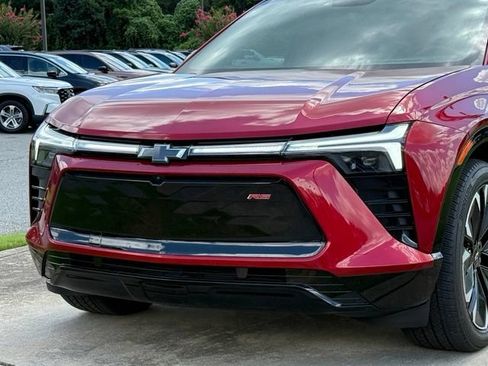 Used 2024 Chevrolet Blazer EV RS AWD/4WD image 10