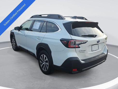 Used 2024 Subaru Outback Premium AWD/4WD image 7