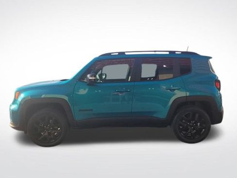 Used 2022 Jeep Renegade Altitude AWD/4WD image 8