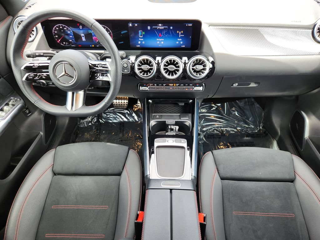Certified 2025 Mercedes-Benz GLA 250 4MATIC image 25
