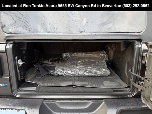 Used 2022 Jeep Wrangler Unlimited Sahara image 9