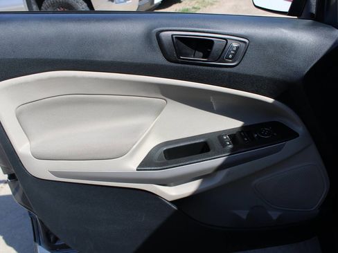 Used 2020 Ford EcoSport S FWD image 18
