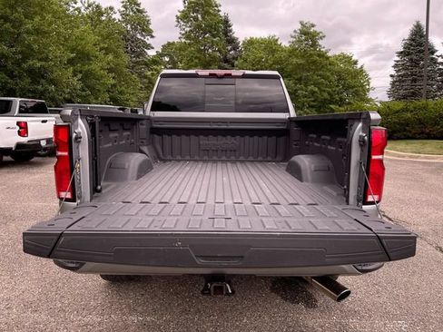 Used 2024 Chevrolet Silverado 2500 High Country w/ Technology Package AWD/4WD image 26