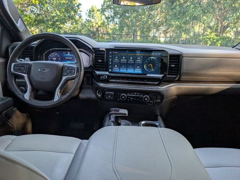 Used 2024 Chevrolet Silverado 1500 RST w/ Convenience Package II RWD image 13