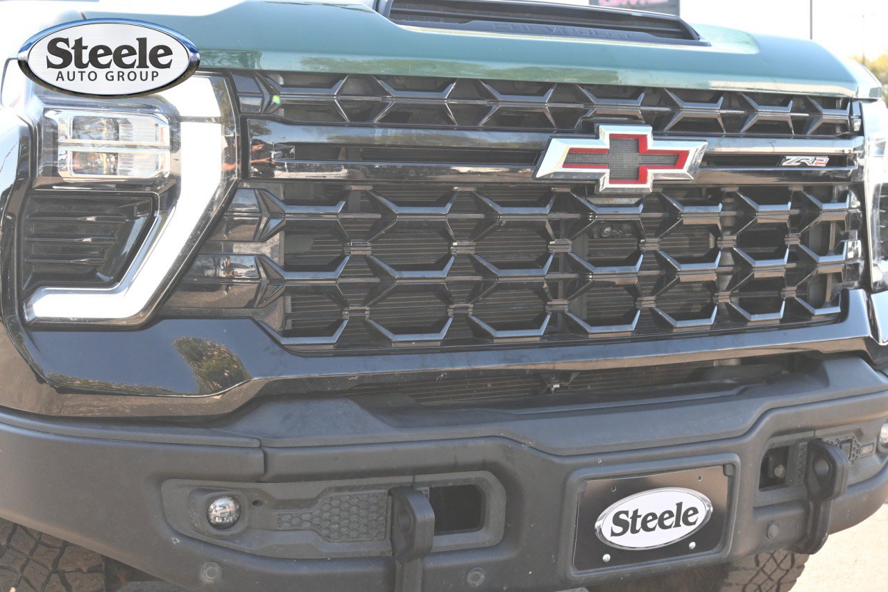 Certified 2025 Chevrolet Silverado 2500 ZR2 w/ ZR2 Bison Edition AWD/4WD image 27
