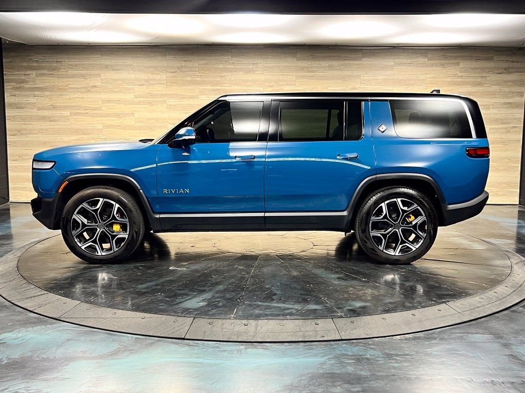 Used 2023 Rivian R1S Adventure Quad AWD/4WD image 11