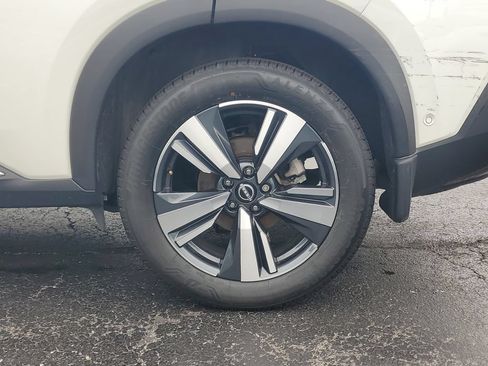 Used 2023 Nissan Rogue SL w/ SL Premium Package AWD/4WD image 5