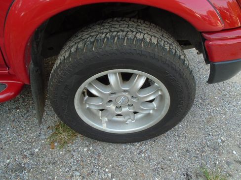 Used 2004 Toyota Tacoma PreRunner RWD image 21
