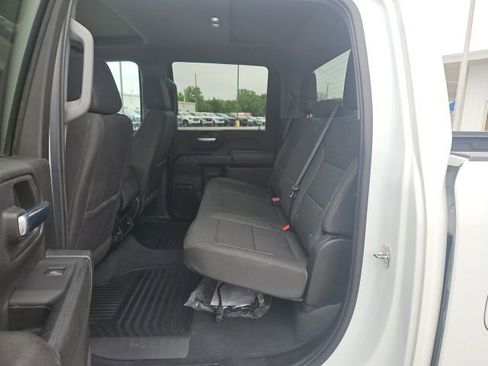 Used 2024 Chevrolet Silverado 2500 Custom w/ Custom Value Package AWD/4WD image 15