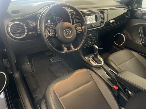 Used 2015 Volkswagen Beetle 1.8T FWD image 4