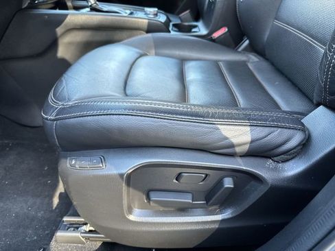 Used 2021 MAZDA CX-5 Touring w/ Touring Preferred SV Package image 16