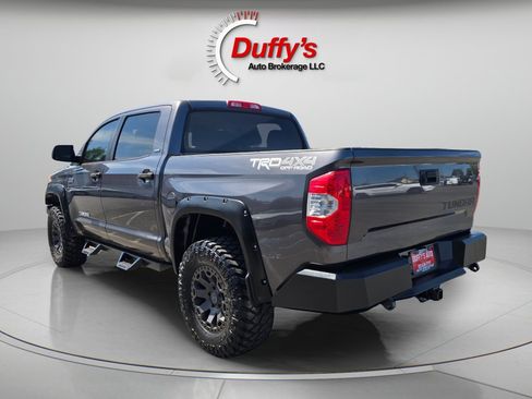 Used 2017 Toyota Tundra SR5 w/ TRD Off Road Package AWD/4WD image 17