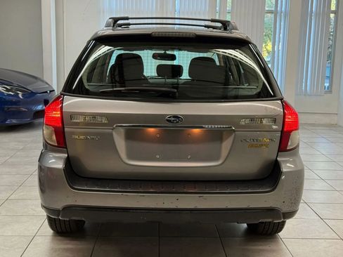 Used 2009 Subaru Outback 2.5i Special Edition image 8
