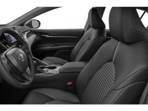 Used 2021 Toyota Camry SE w/ Convenience Package FWD image 9