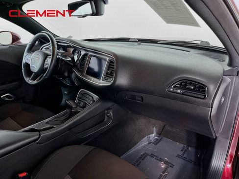 Used 2022 Dodge Challenger GT w/ Blacktop Package RWD image 34