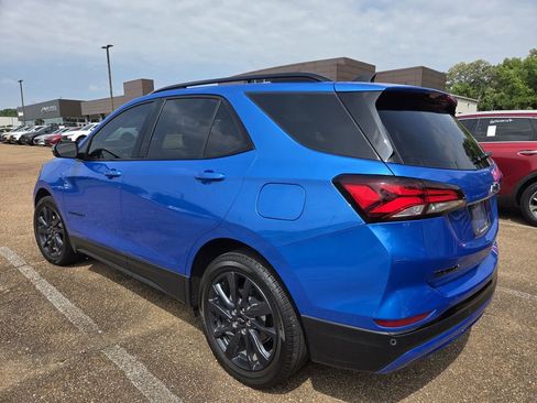 Used 2024 Chevrolet Equinox RS w/ RS Leather Package FWD image 5