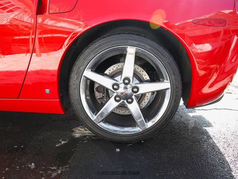 Used 2007 Chevrolet Corvette Convertible w/ Preferred Equipment Group image 58