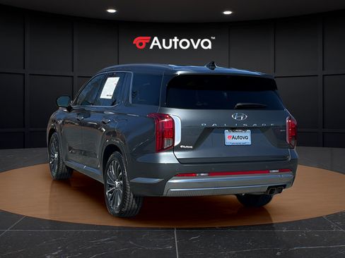 Used 2023 Hyundai Palisade Calligraphy w/ Cargo Package AWD/4WD image 3