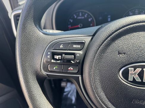 Used 2019 Kia Sportage LX FWD image 24