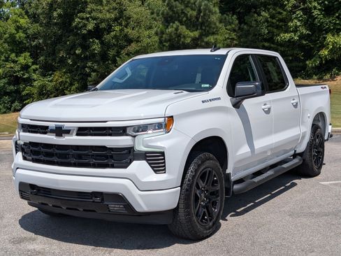 Used 2026 Chevrolet Silverado 1500 RST w/ RST Select Package AWD/4WD image 5