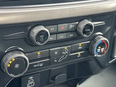 New 2025 Ford F150 XL w/ Equipment Group 103A High image 28