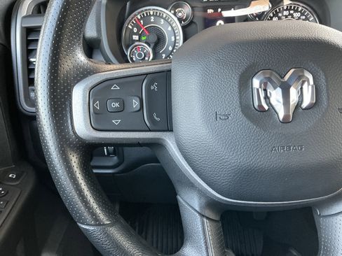 Used 2024 RAM 2500 Tradesman w/ Chrome Appearance Group image 12