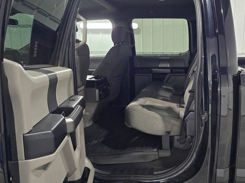 Used 2020 Ford F350 XLT w/ XLT Premium Package AWD/4WD image 8