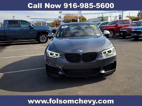 Used 2016 BMW M235i Coupe image 3