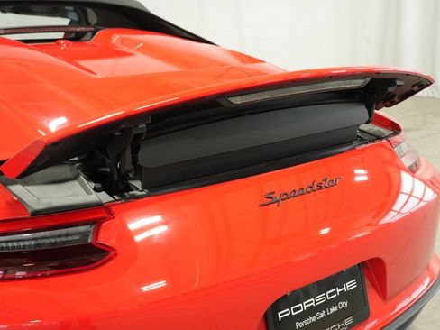 Used 2019 Porsche 911 Speedster image 46