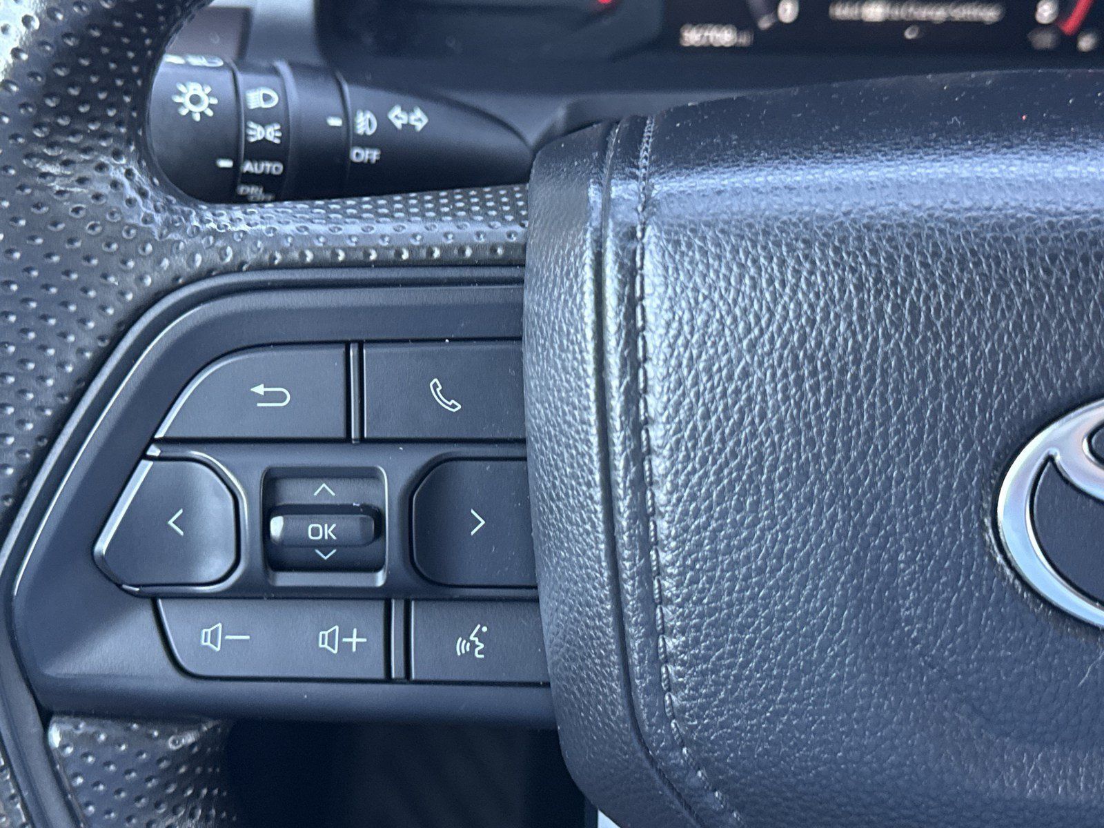 Used 2024 Toyota Tacoma SR5 RWD image 20