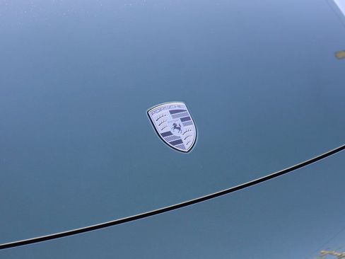 Certified 2024 Porsche Macan Turbo Electric image 13