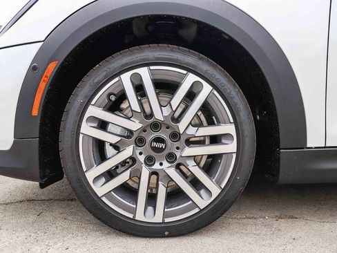 New 2026 MINI Cooper 2-Door Hardtop FWD image 13