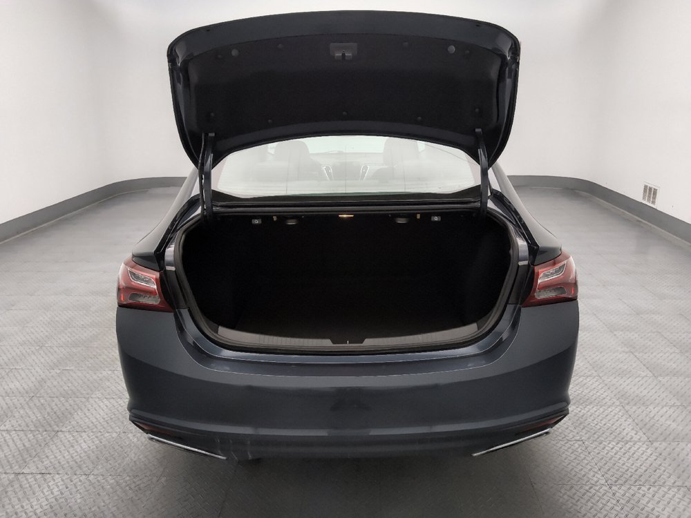 Used 2019 Chevrolet Malibu Premier FWD image 29
