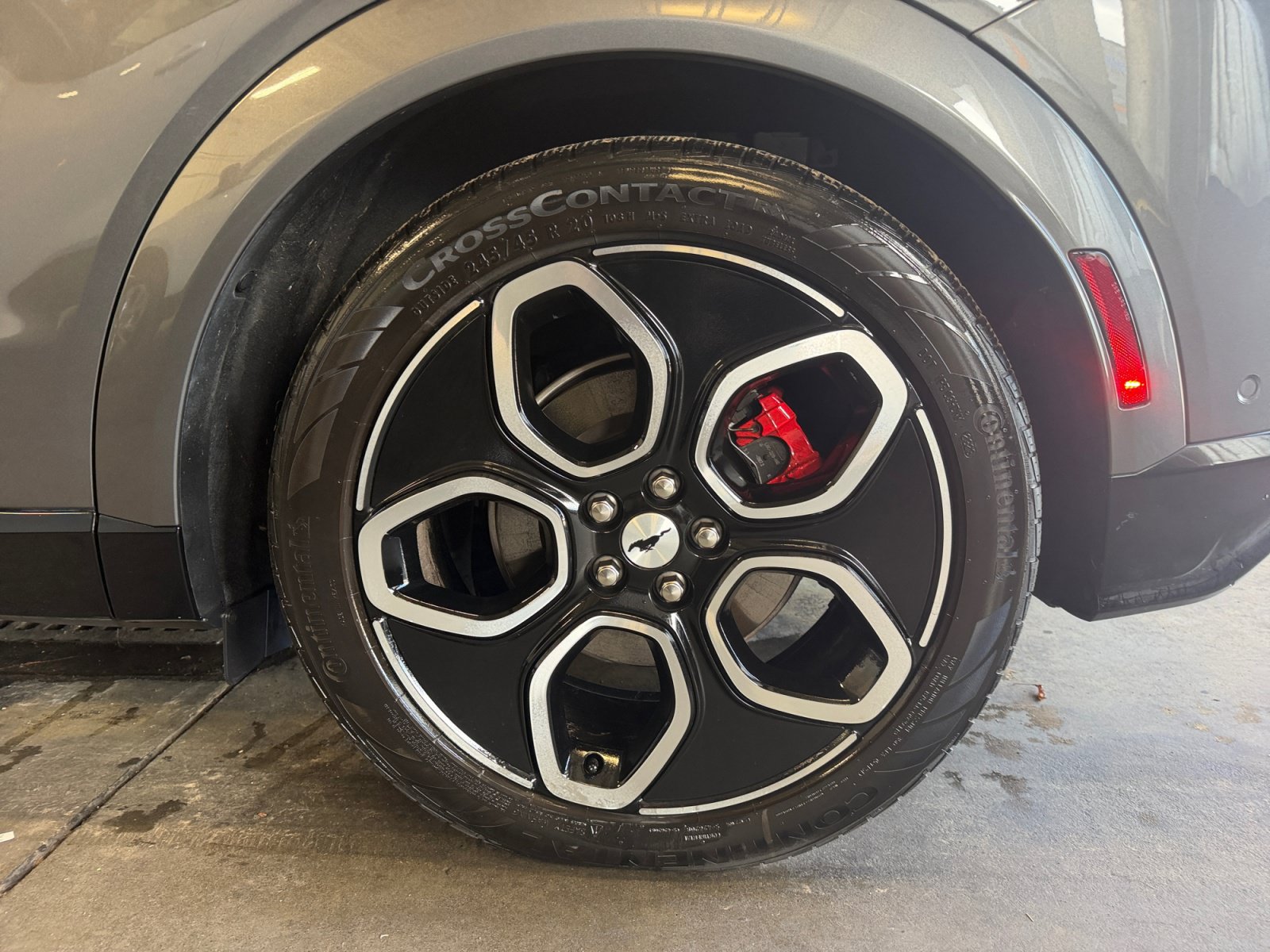 Used 2023 Ford Mustang Mach-E GT AWD/4WD image 25