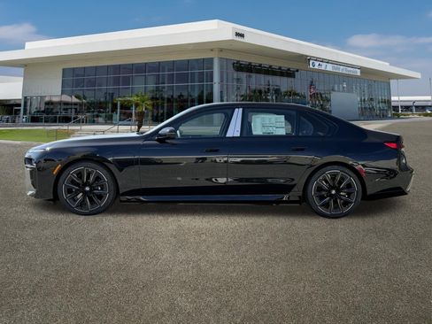 New 2026 BMW 750e xDrive w/ Premium Package AWD/4WD image 6