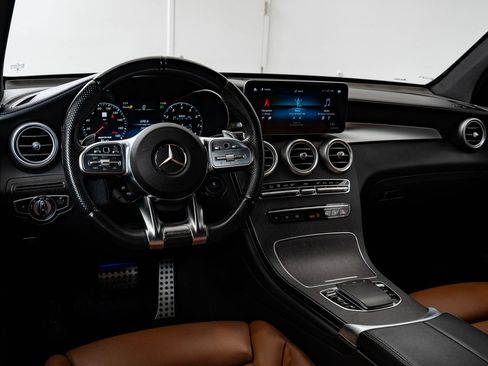 Used 2021 Mercedes-Benz GLC 43 AMG 4MATIC image 4