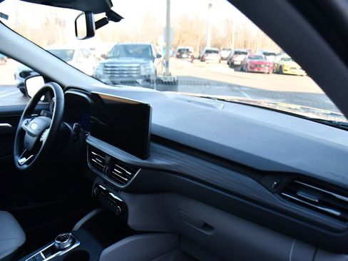 New 2026 Ford Escape Platinum w/ Premium Technology Package image 15