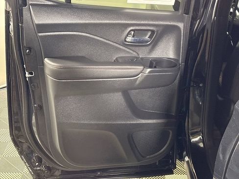 Used 2025 Honda Ridgeline Black Edition image 20