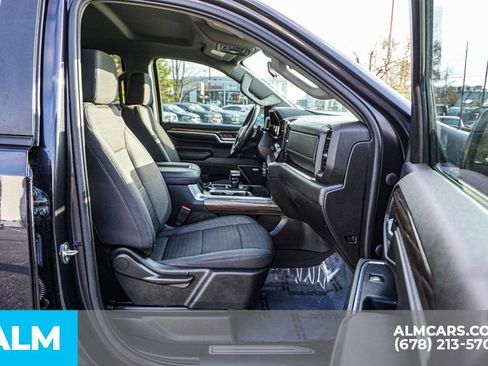 Used 2022 Chevrolet Silverado 1500 RST w/ Convenience Package II image 24