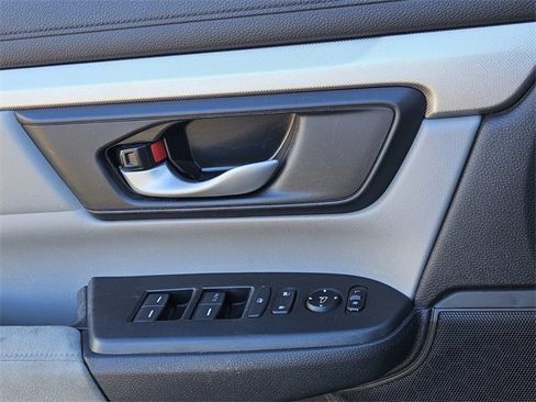 Used 2019 Honda CR-V LX image 26