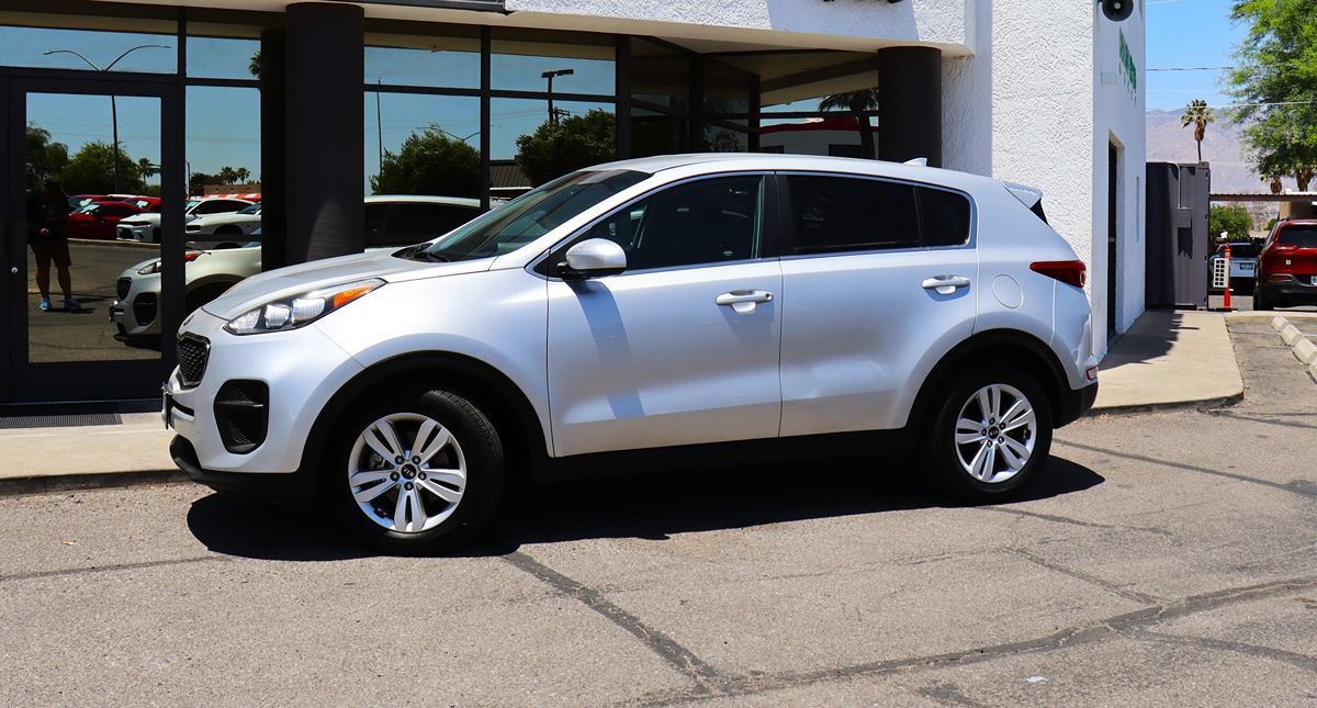 Used 2019 Kia Sportage LX FWD image 4