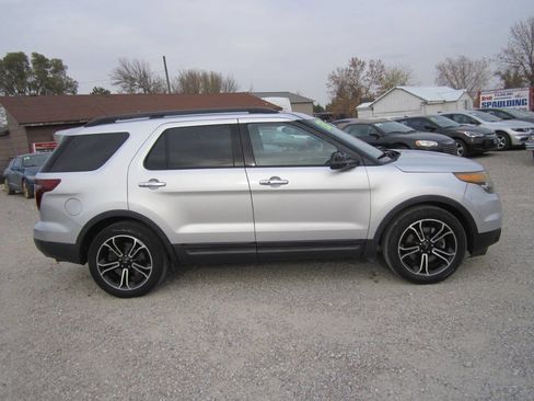 Used 2013 Ford Explorer Sport image 4