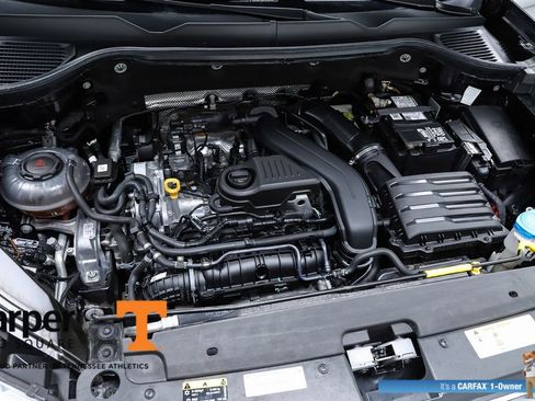 Used 2023 Volkswagen Taos SE w/ Panoramic Sunroof Package image 28