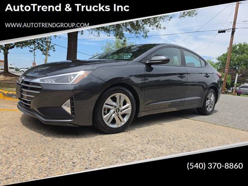 Used 2020 Hyundai Elantra SEL w/ Cargo Package (C1) FWD image 1
