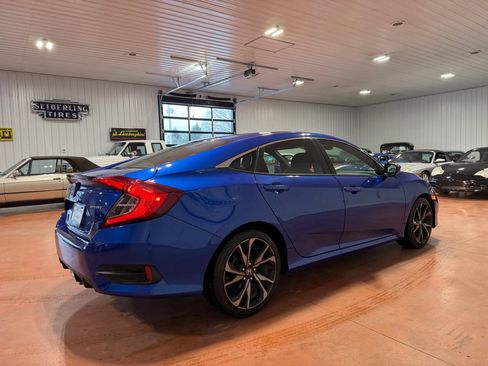 Used 2019 Honda Civic Sport image 8