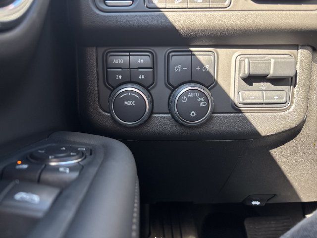 Used 2024 Chevrolet Tahoe Premier w/ Premium Package AWD/4WD image 17