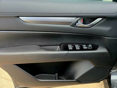 New 2025 MAZDA CX-5 AWD 2.5 S w/ Preferred Package image 19