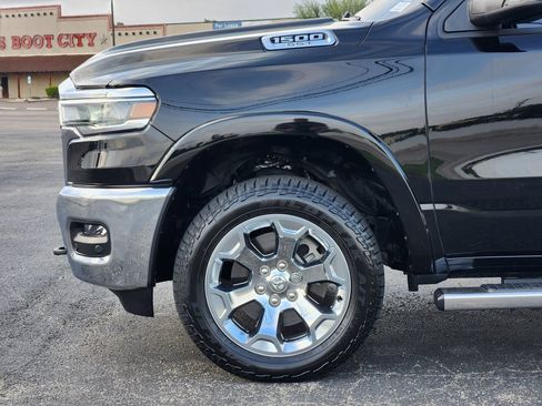 Used 2025 RAM 1500 Lone Star AWD/4WD image 9